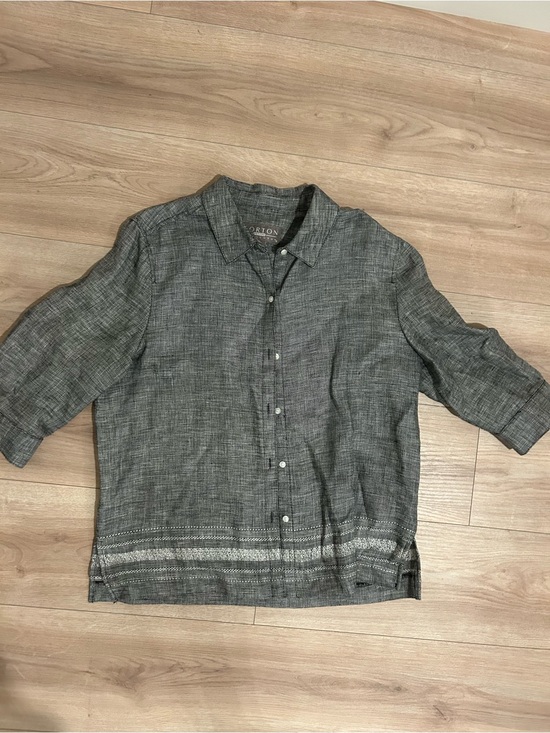 Norton McNaughton Tops - Norton McNaughton Gray Button-Up Linen Blend Blouse